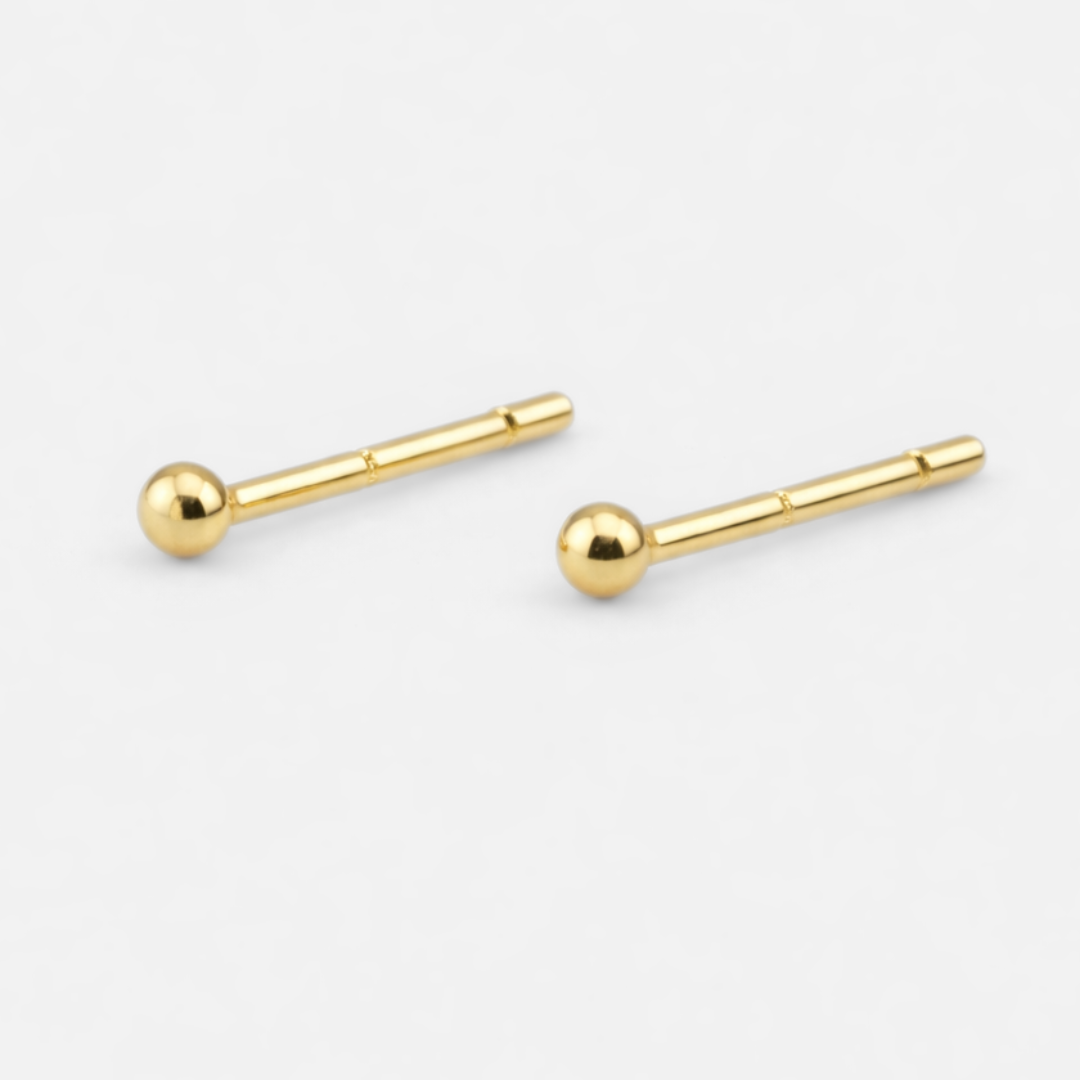 Abbie_Earring_Gold_Pair_165af655-758e-4d87-931a-ac93a302661c.png
