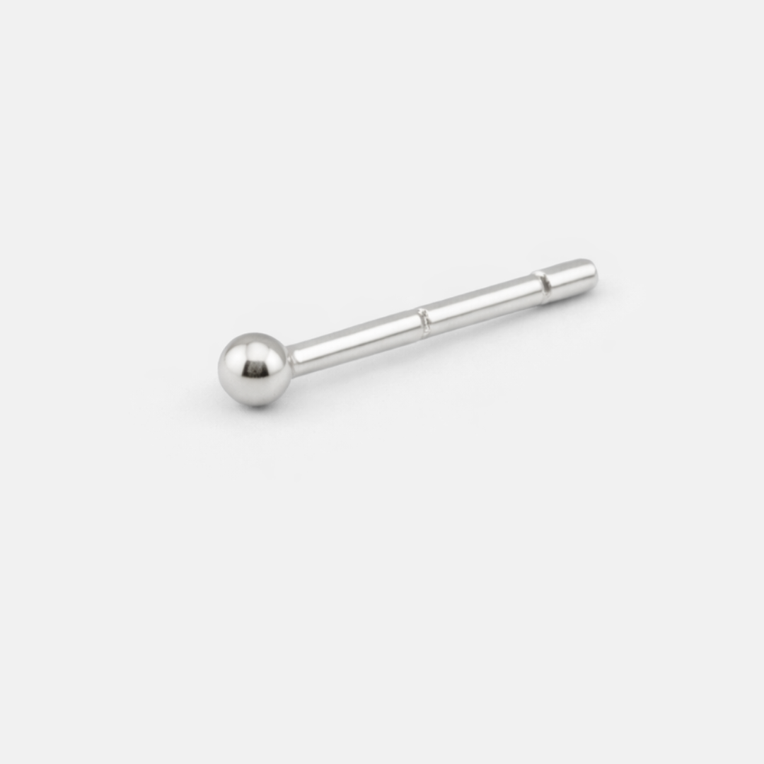 Abbie_Earring_Silver_Single_a068c787-f308-4d78-833c-36cbba1057ce.png