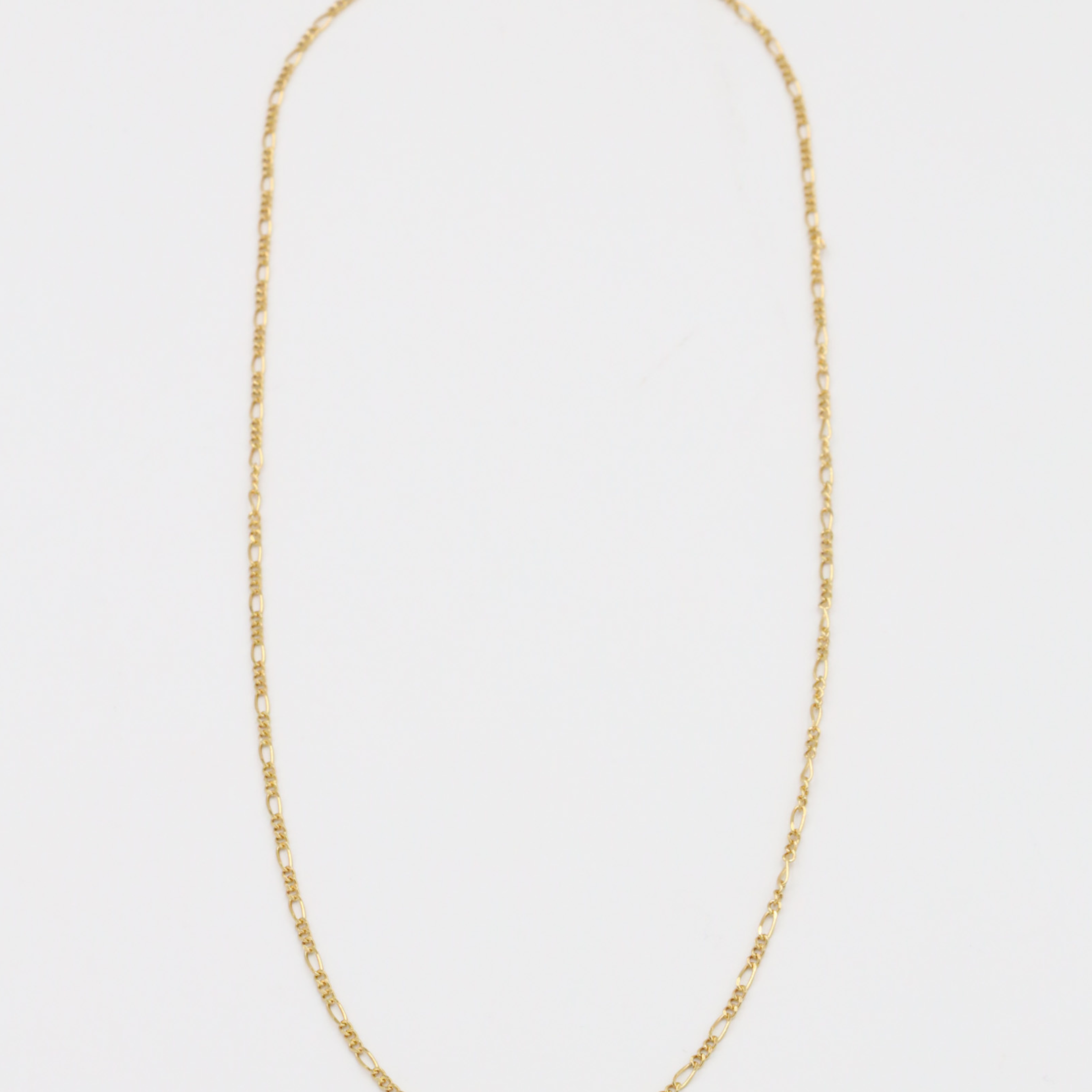 Full view of the Annabelle necklace in gold, crafted from gold-plated 925 sterling silver, perfect for pairing with pendants.