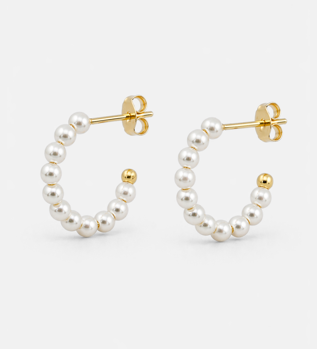 Audrey_Earring_Gold_Pair_3cd717e0-c77a-4f87-9f88-bdf85d3789c1.png