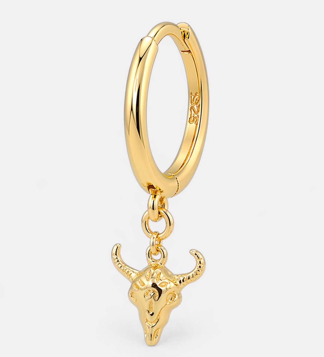 Bull_Earring_Gold_Single_38e7b153-6dc4-421c-919e-49a7d26c7f6b.png