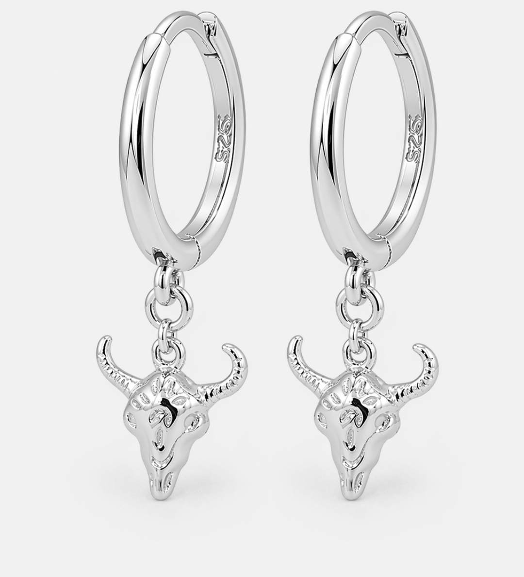 Bull_Earring_Silver_Pair_85ed9547-d0e5-4160-b887-d70671253078.png