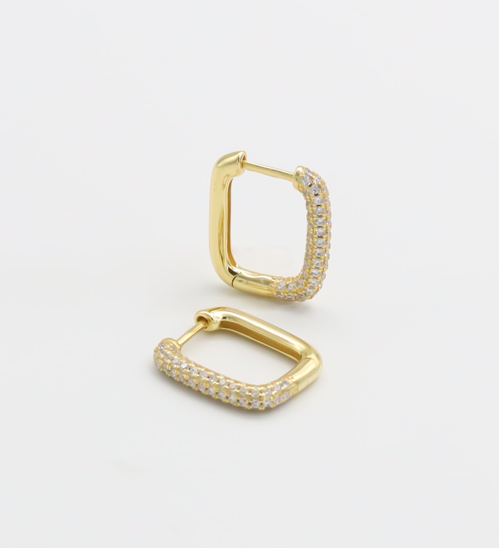 Cheryl_Earring_Gold_White_Pair.jpg
