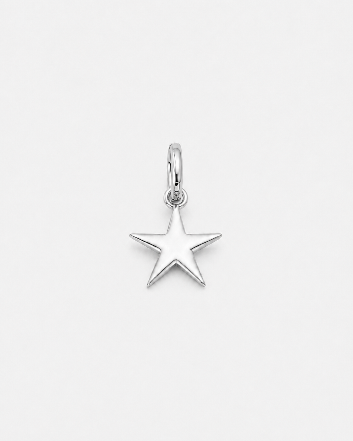 DEMOND Charm Pendant
