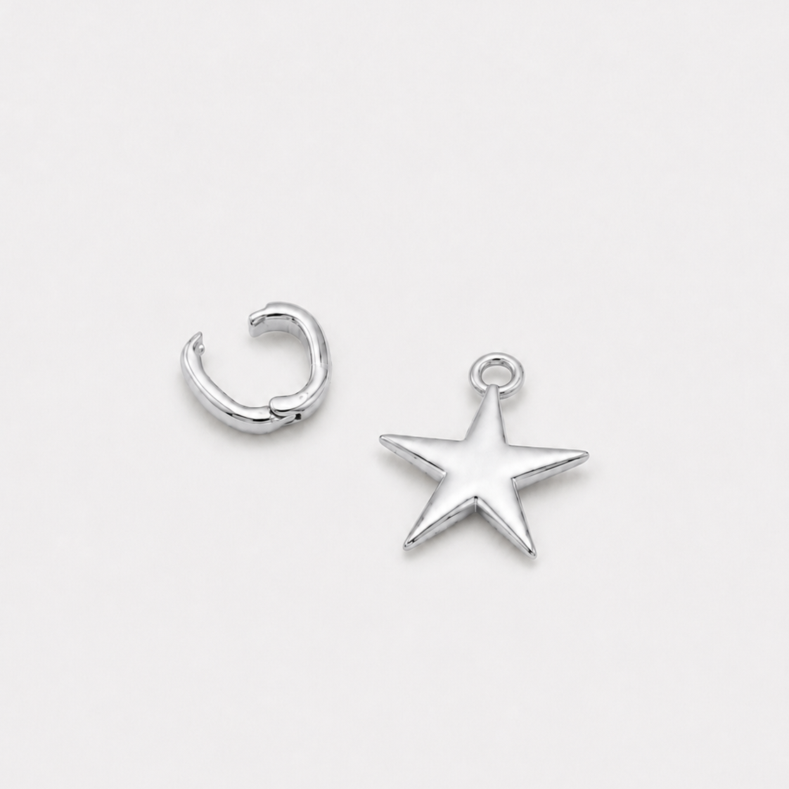 DEMONDStern_Pendant_Silver_without_Hook.png