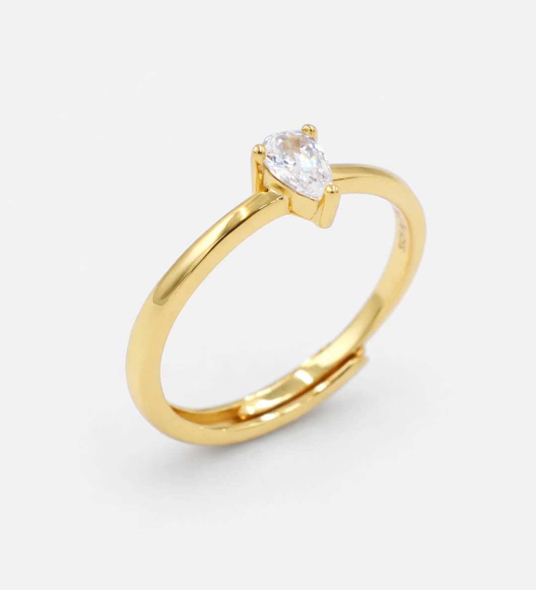Leighton_Ring_Gold_1.png