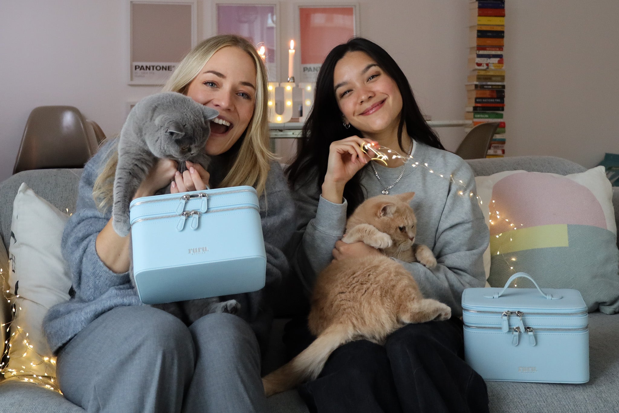 Liss_and_Linda_with_cats_and_advent_calendar.jpg