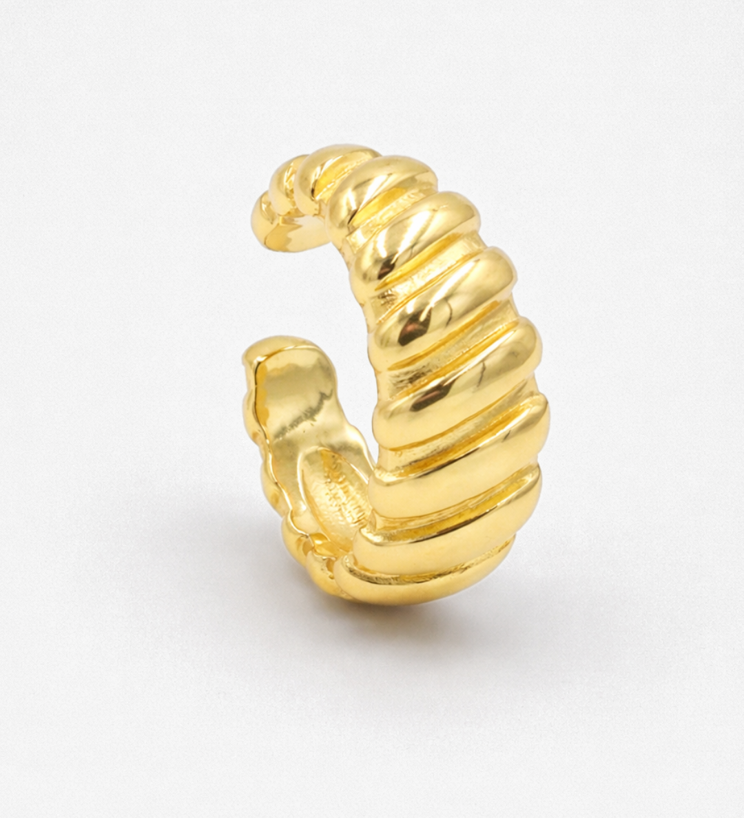 Nele_EarCuff_Gold_1.png