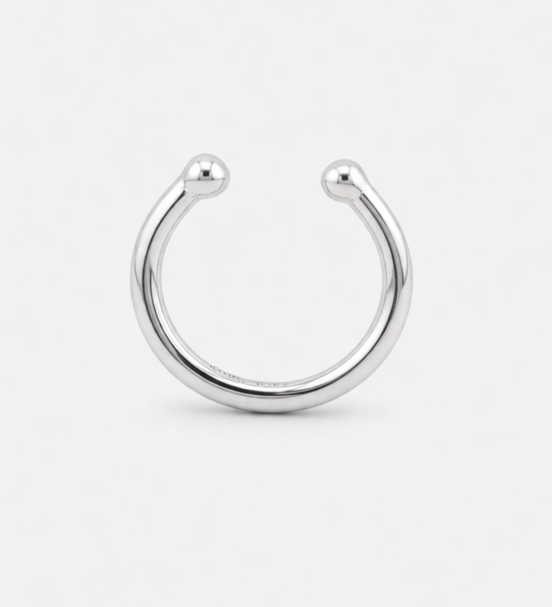Nuri_EarCuff_Silver_1.png