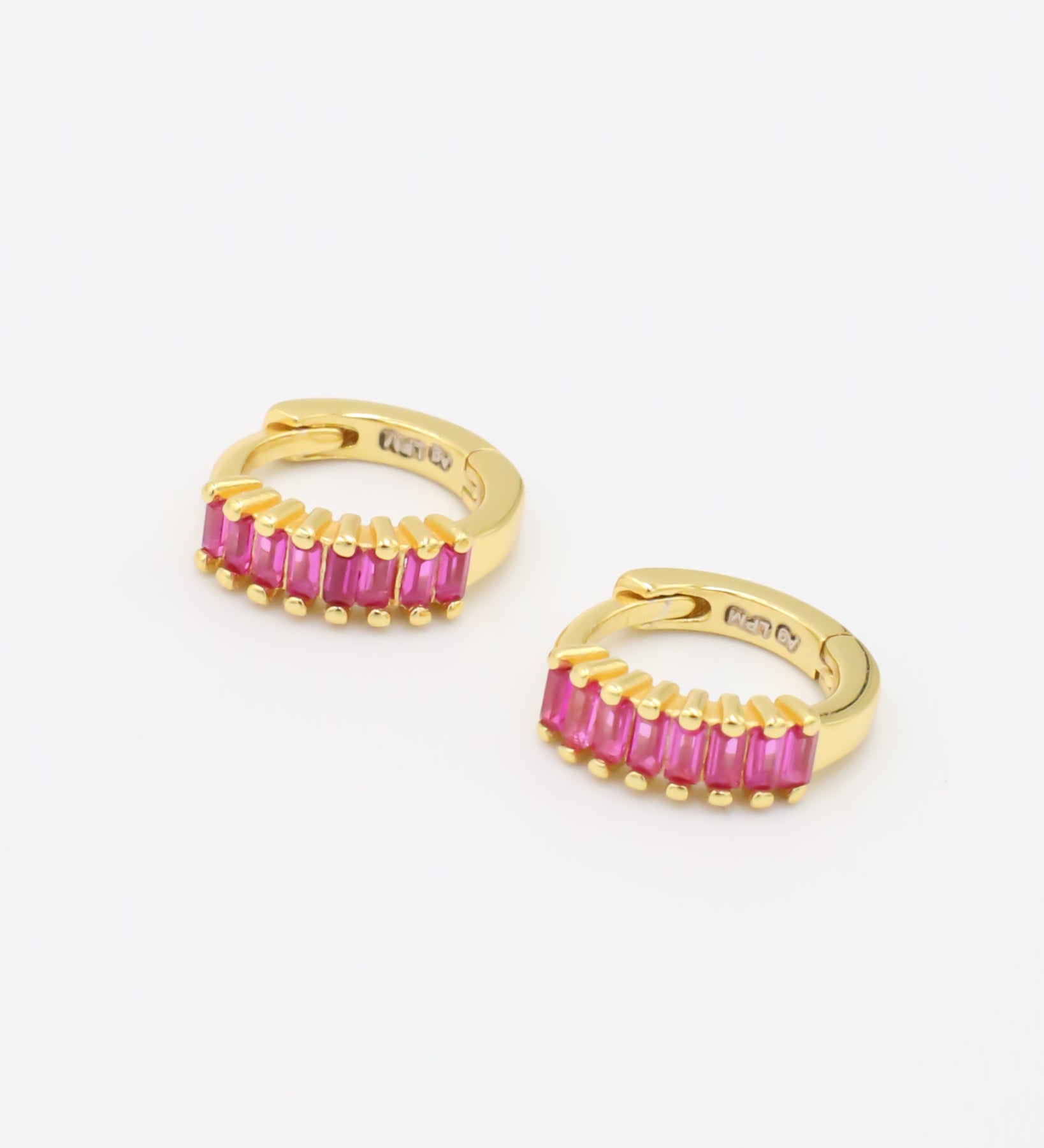 Nyra Earring