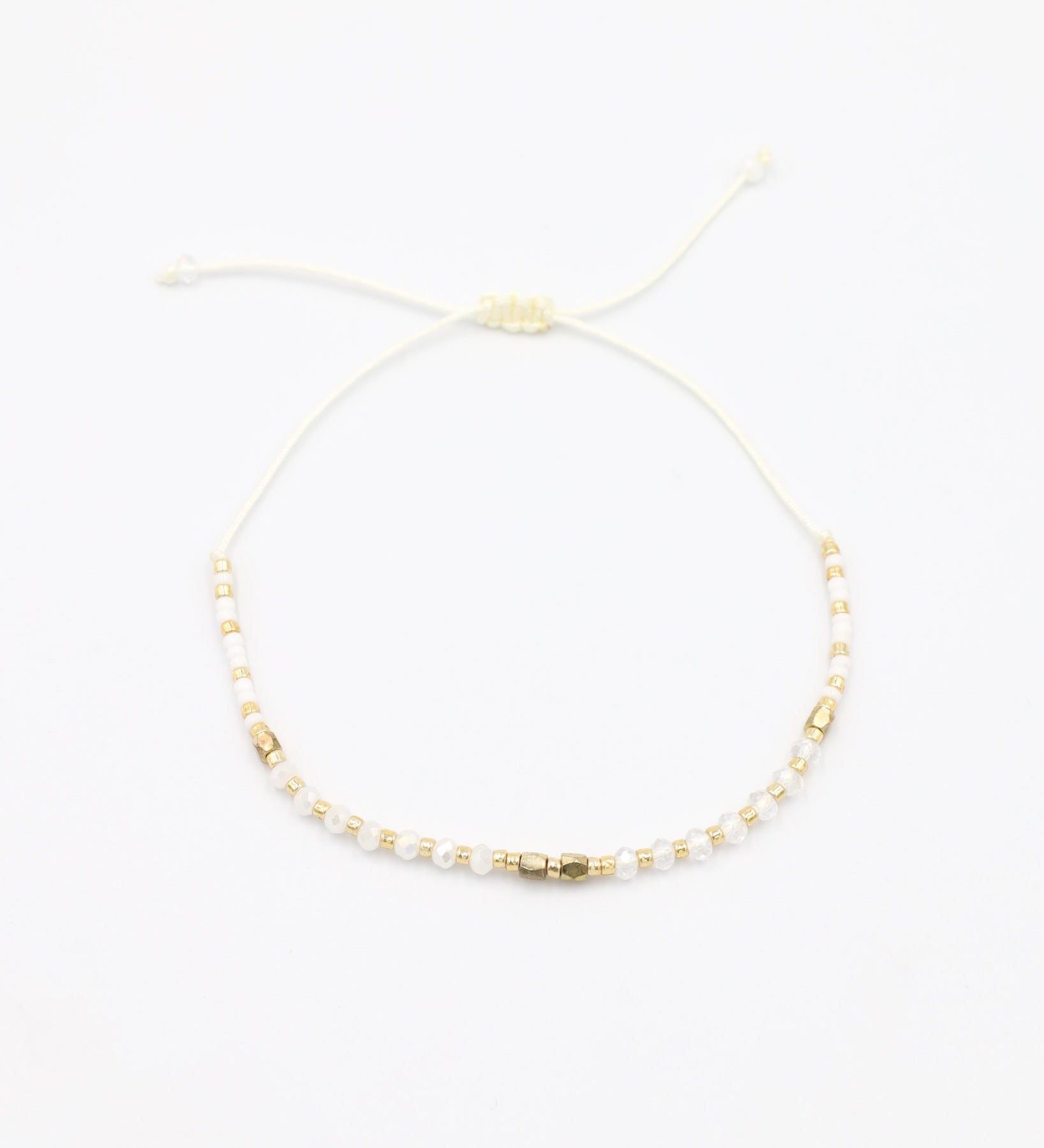 Paloma_SummerBracelet_White_Flat.jpg