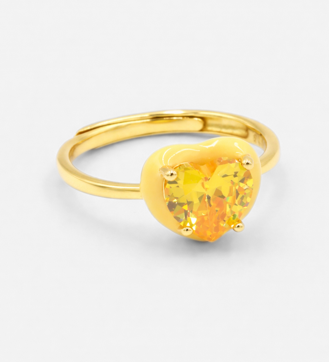 Sina_Ring_Gold_Yellow_1.png