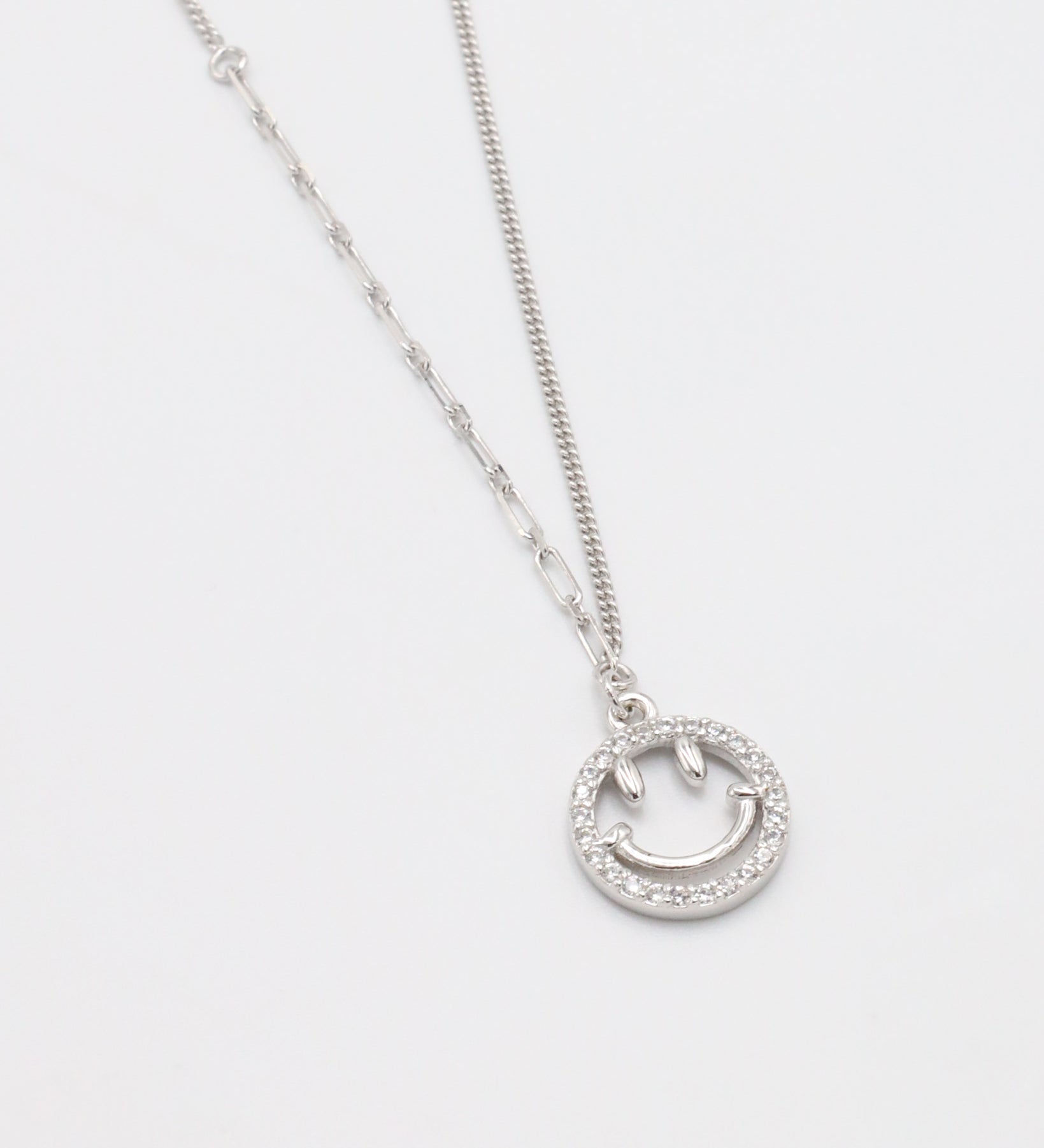 Sydney_Silver_Necklace1.jpg