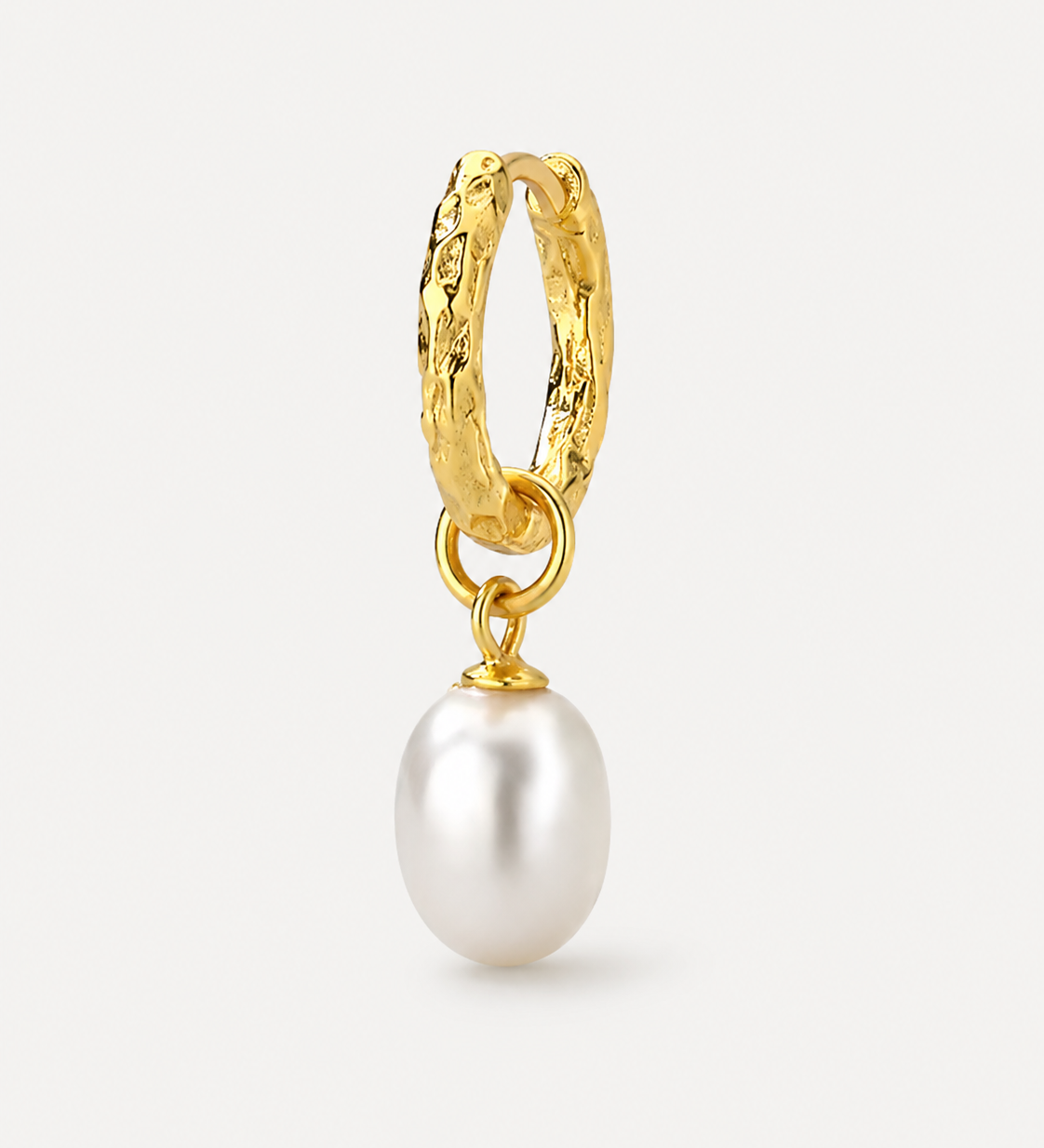 Tabby_Earring_Gold_Single_Piece.png