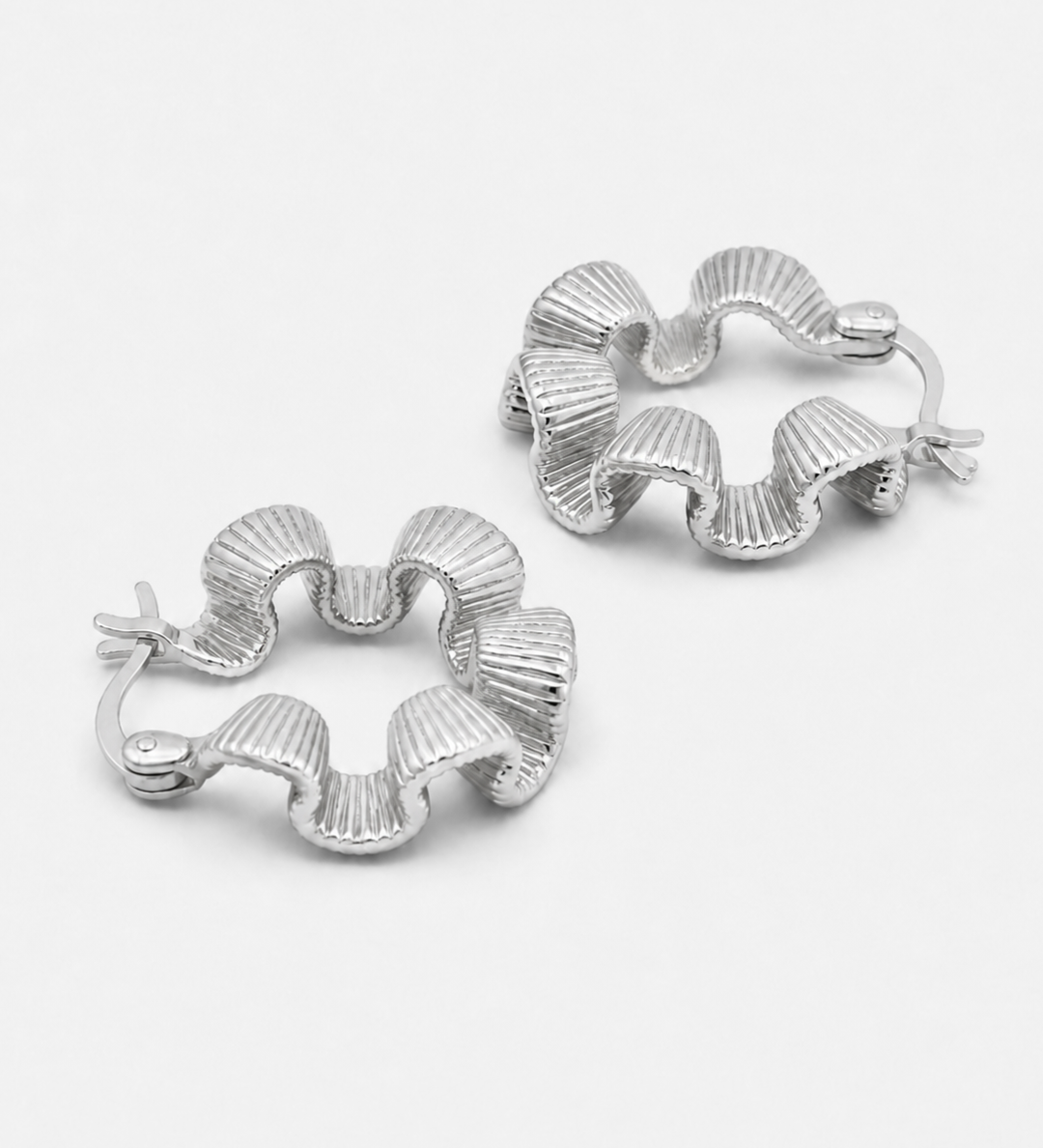 Velvet_Earring_Silver_Pair_2.png