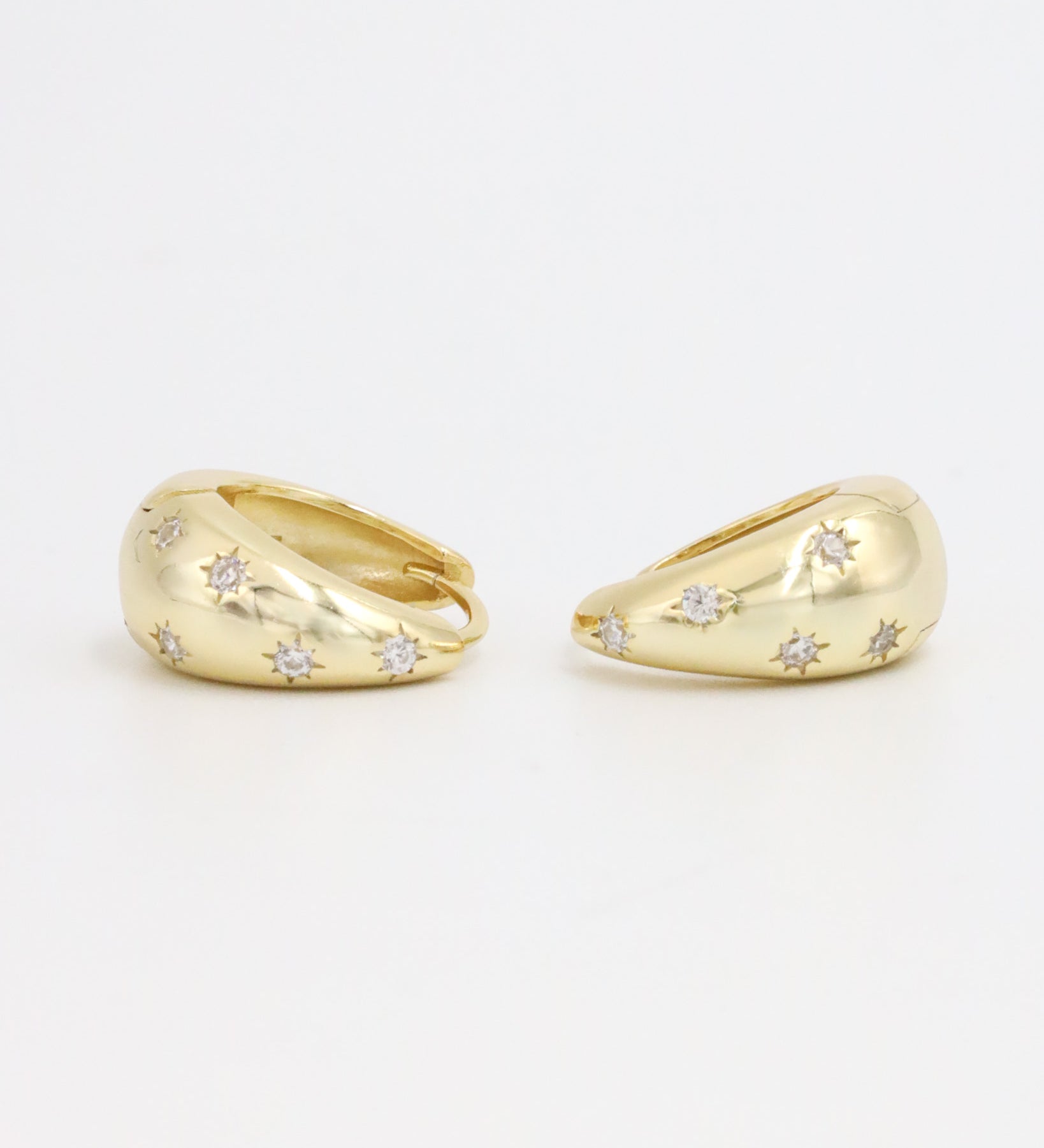 coralie-gold-hoop-zirkonia-pair-1.jpg