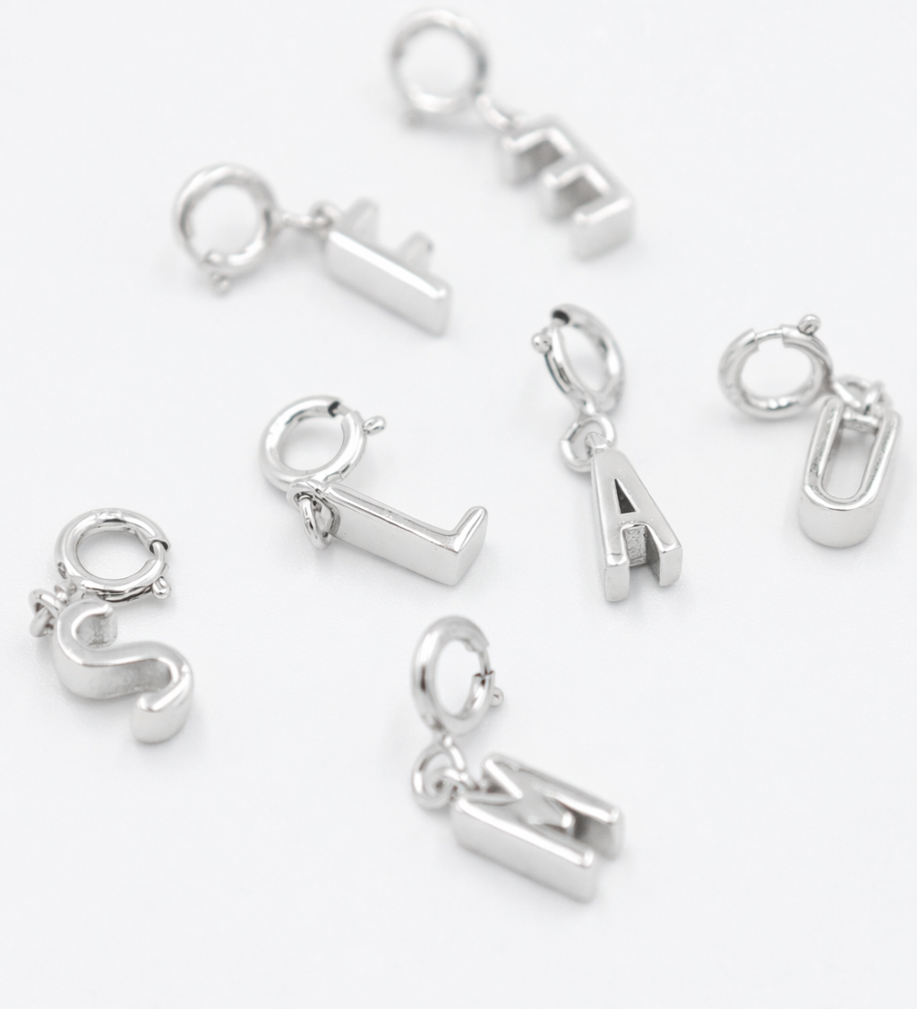 letter_silver_charms_with_clasp.png